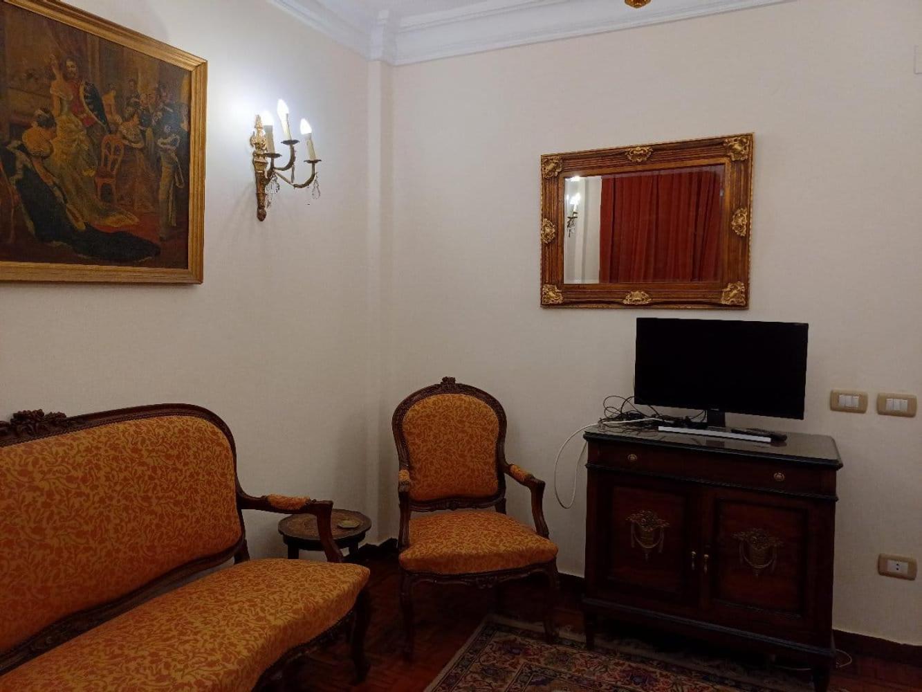 Apartment Premium In Centrally Located